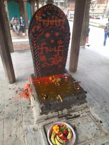 साइतपाटीमा रहेकाे आसन